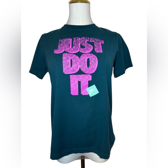 Nike Dark Teal Tee with Vibrant Pink Graphic - Picture 1 of 2